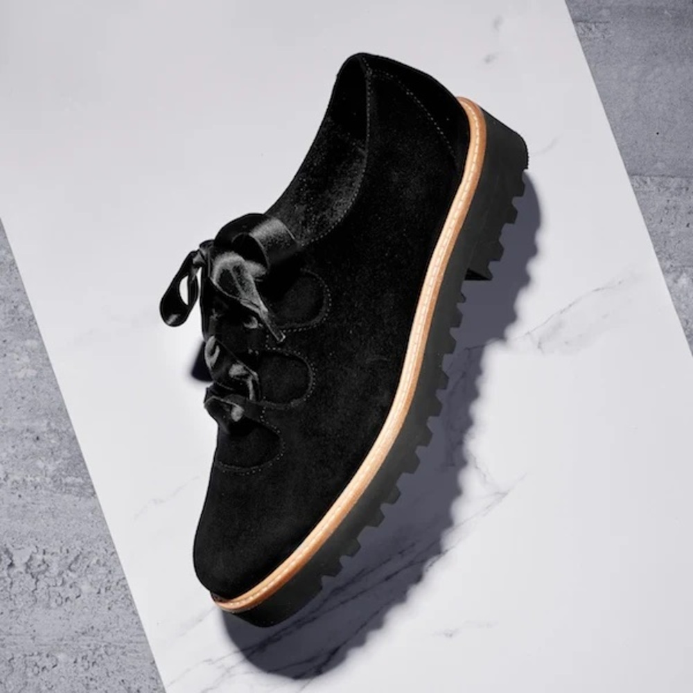 RON WHITE DAISY  ONYX GHILLIE LACE BLACK WOMEN SHOES